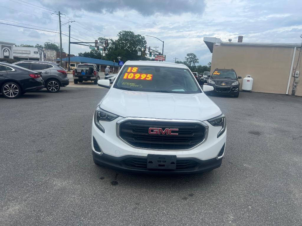 White 2018 GMC Terrain SLE SLE 4dr SUV 2