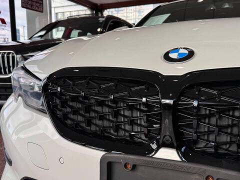 2022 BMW 3 Series 330i