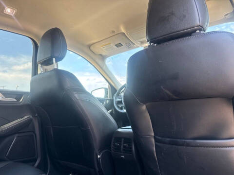 2021 Ford Escape SEL
