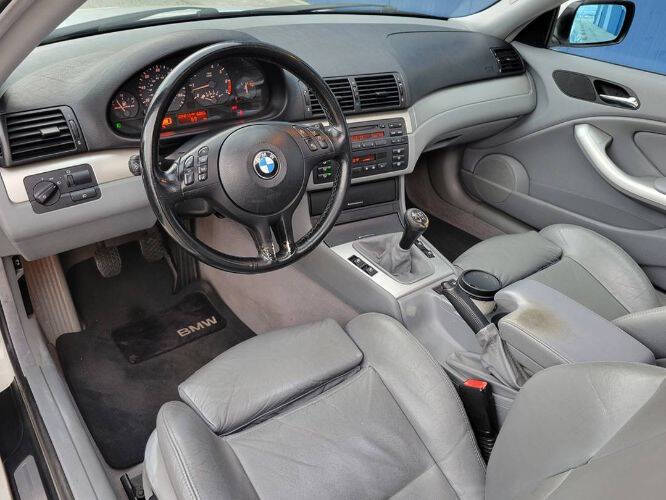 2002 BMW 3 Series