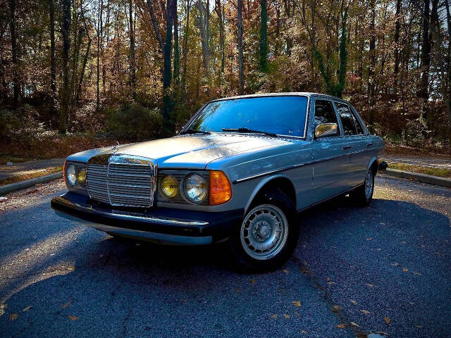 1982 Mercedes-Benz 300's photo
