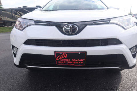 2017 Toyota RAV4 XLE