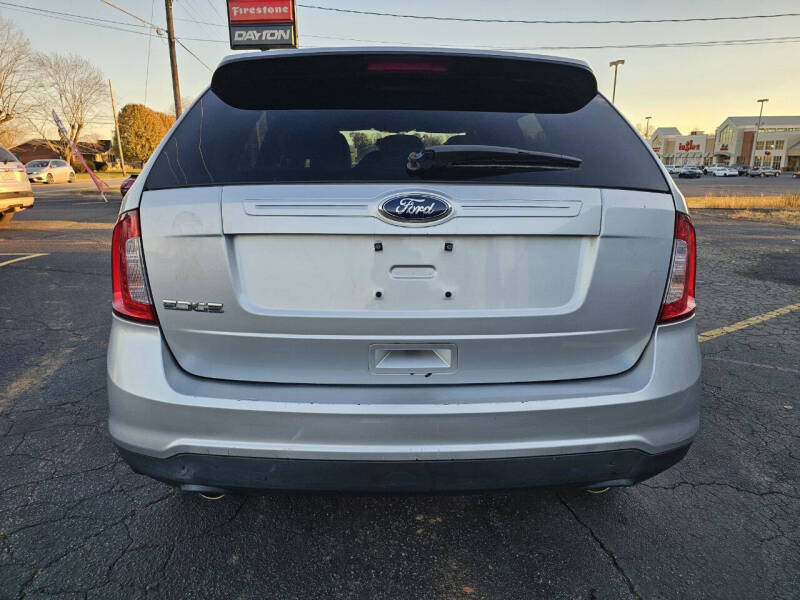2013 Ford Edge SE