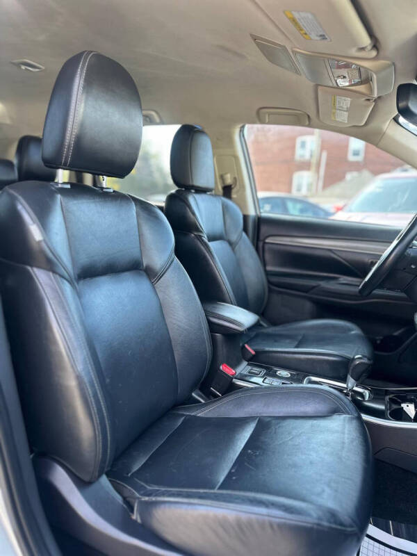 2020 Mitsubishi Outlander