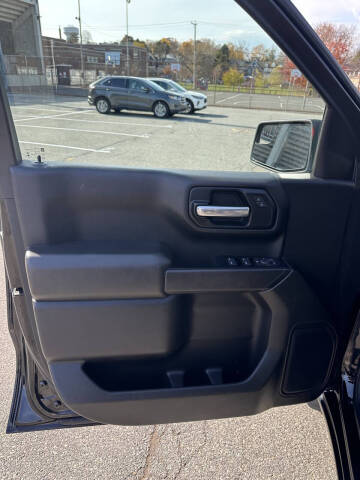 2019 Chevrolet Silverado 1500 Custom