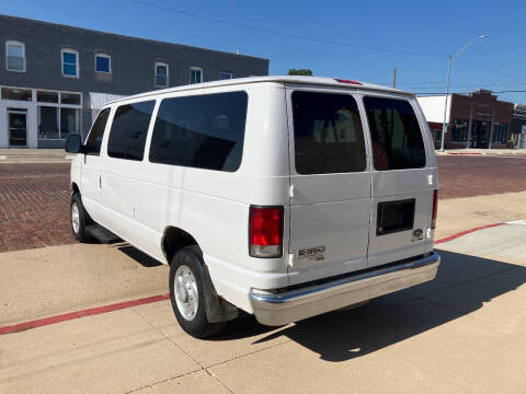 2007 Ford E-Series E-350 SD XLT