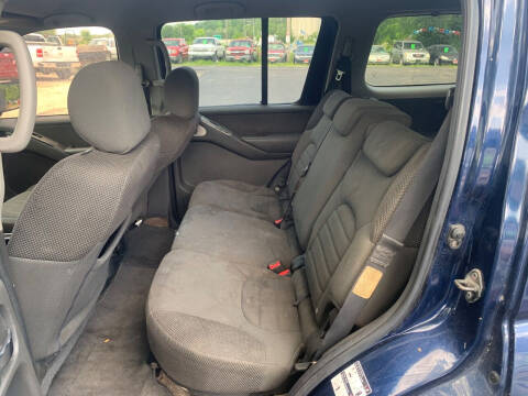 2009 Nissan Pathfinder LE