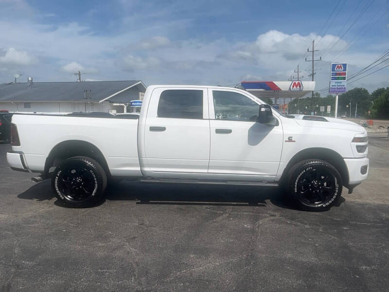 2026 RAM 2500 Black Express