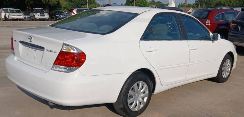 2006 Toyota Camry LE