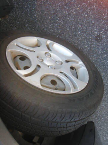 2005 Saturn Ion 2