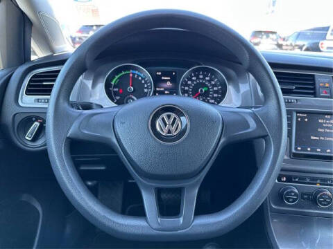2016 Volkswagen e-Golf SE