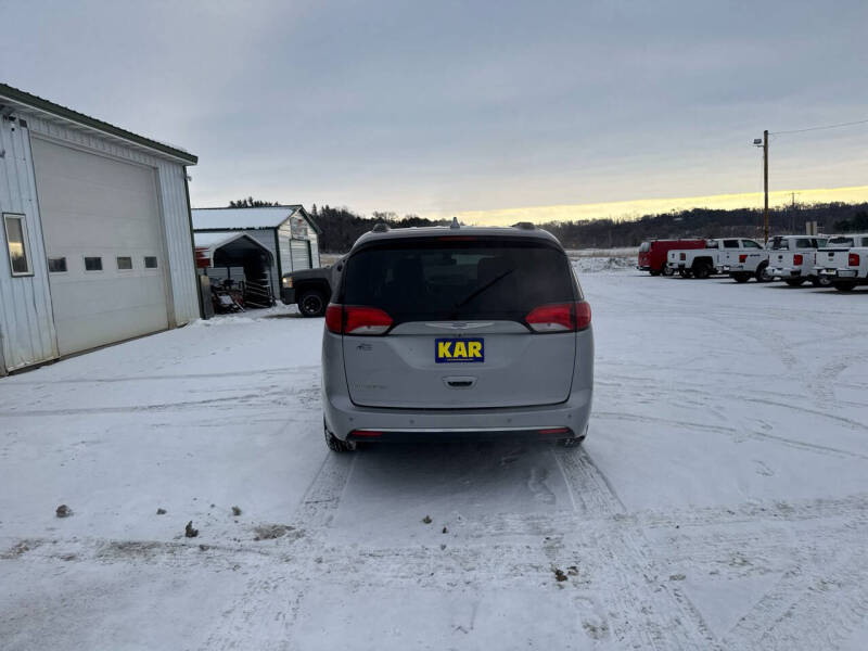 2017 Chrysler Pacifica
