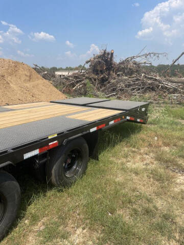 2024 Top Hat Trailers 35+5x102 GN 259 2 - 12000# Dex