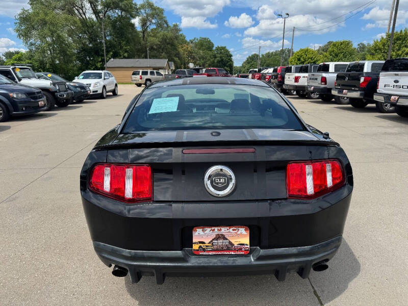 2011 Ford Mustang V6