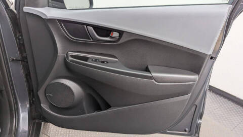 2021 Hyundai Kona SEL Plus