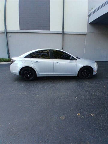 2013 Chevrolet Cruze LS Manual