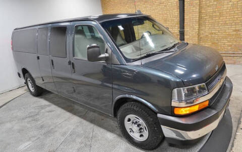 2017 Chevrolet Express LT 3500