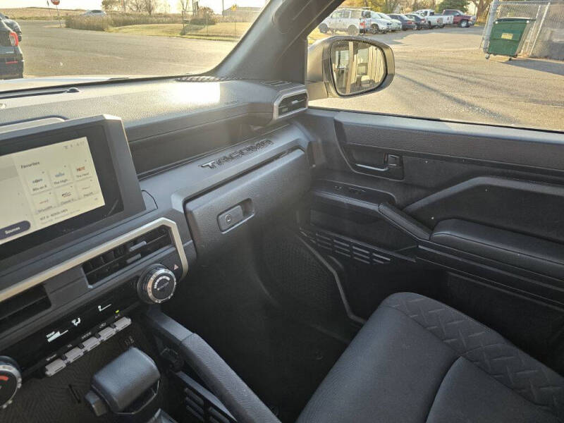 2024 Toyota Tacoma SR