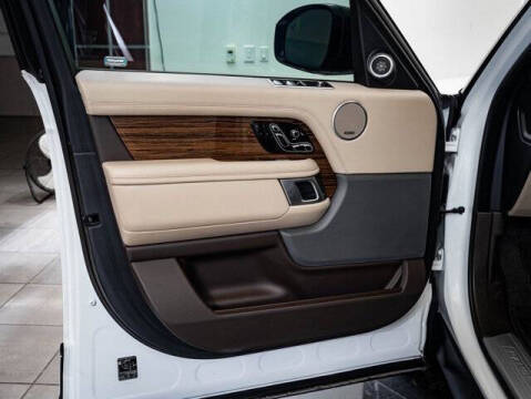 2021 Land Rover Range Rover P525 HSE Westminster Edition