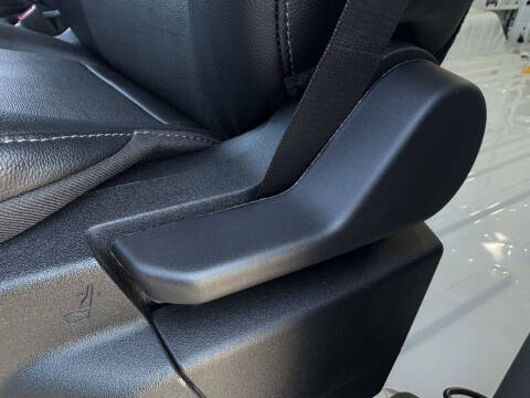 2025 Ford Transit 250