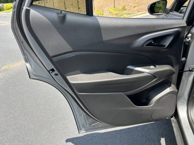 2025 Chevrolet Trax RS