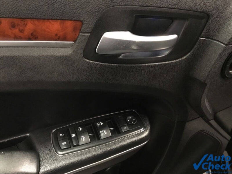 2013 Chrysler 300