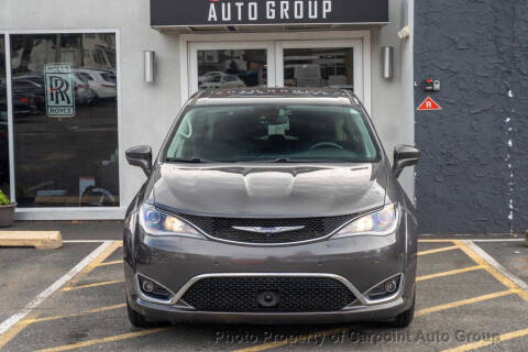 2020 Chrysler Pacifica Touring