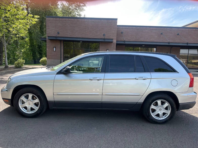 2005 Chrysler Pacifica Touring