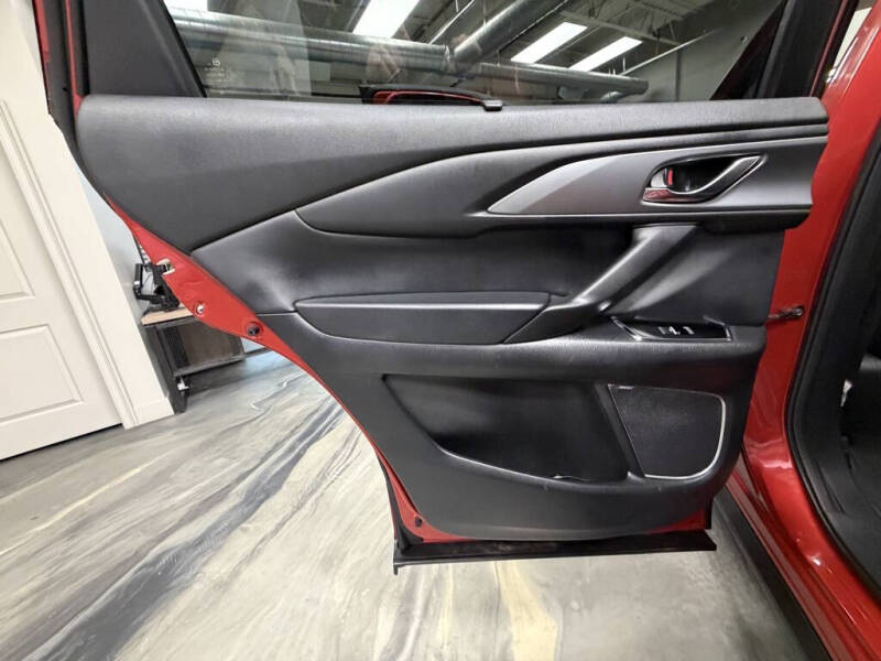 2022 Mazda CX-9 Touring Plus