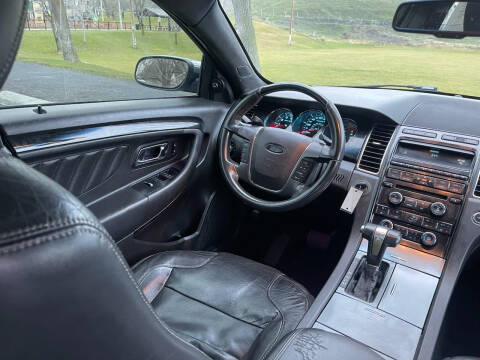 2010 Ford Taurus Limited