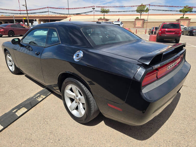 2012 Dodge Challenger R/T Plus