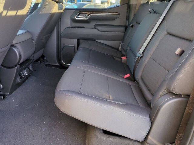 2026 GMC Sierra 1500 Elevation Standard