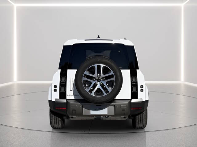 2026 Land Rover Defender 110 P300 S