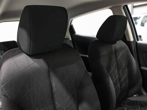 2011 Mazda MAZDA2 Touring