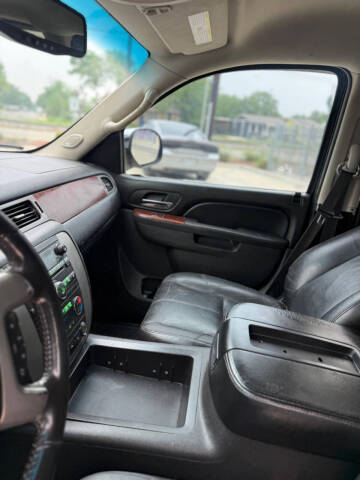 2011 GMC Yukon XL SLT