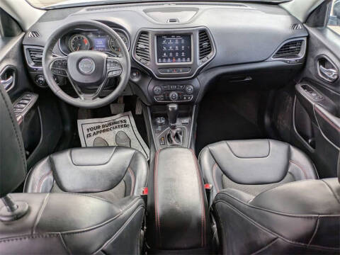 2022 Jeep Cherokee Trailhawk