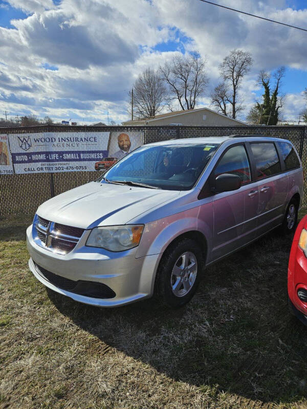 2012 Dodge Grand Caravan for sale at CLEAN CUT AUTOS in New Castle DE