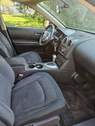 2014 Nissan Rogue Select S