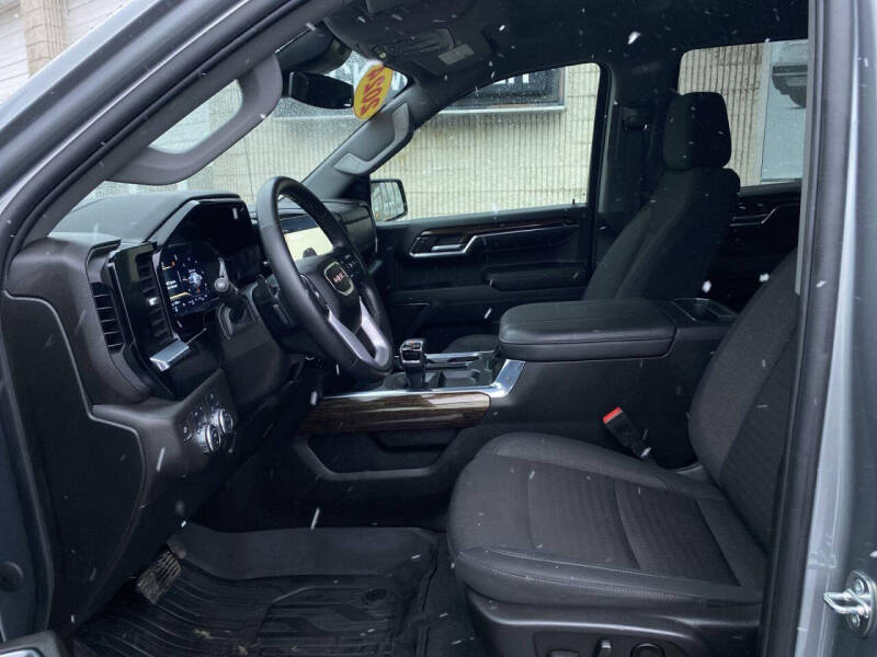 2024 GMC Sierra 1500