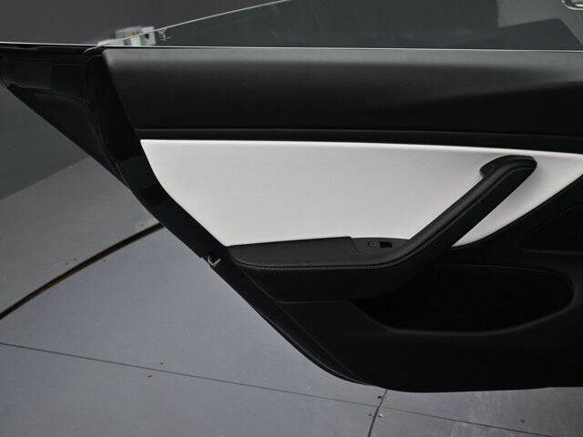 2018 Tesla Model 3 Performance