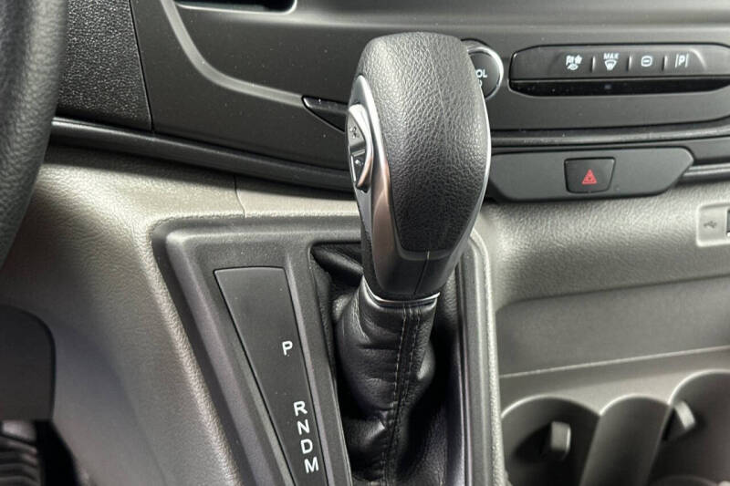 2025 Ford Transit