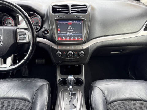 2020 Dodge Journey Crossroad