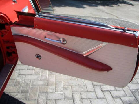 1956 Ford Thunderbird