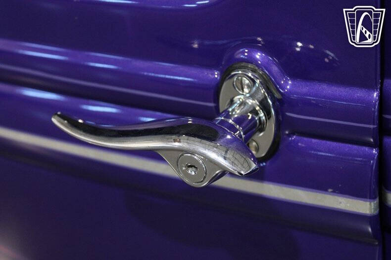 1933 Ford F-100