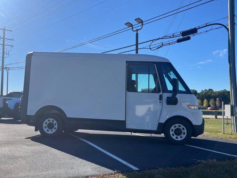 2025 Chevrolet BrightDrop 400