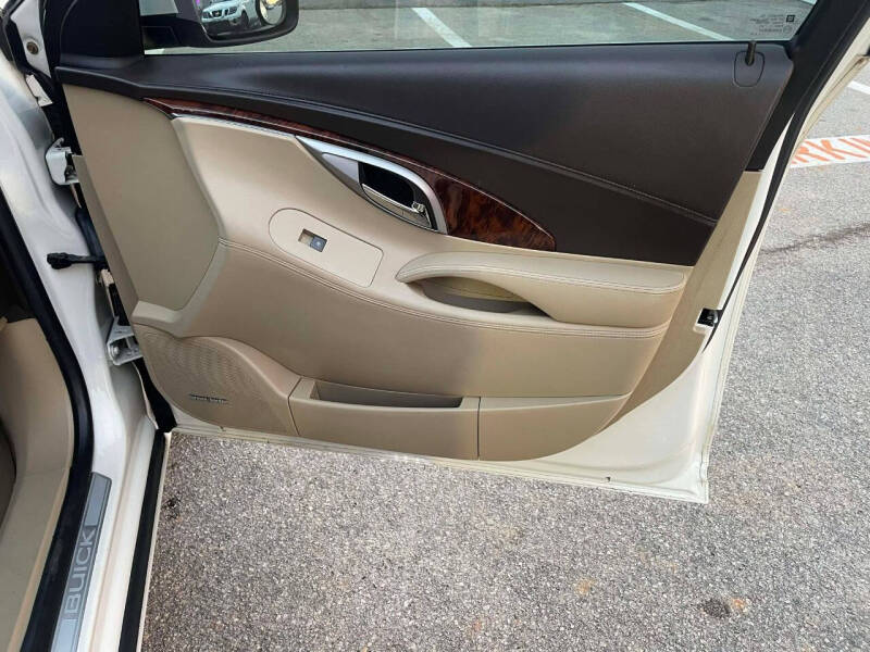 2010 Buick LaCrosse CXS