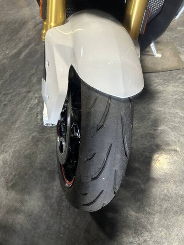 2018 BMW S 1000 R