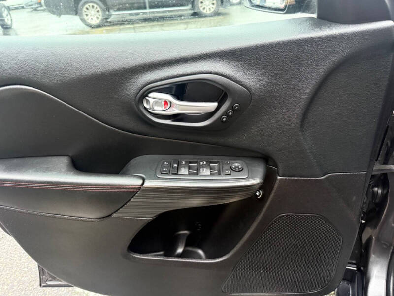 2015 Jeep Cherokee Trailhawk