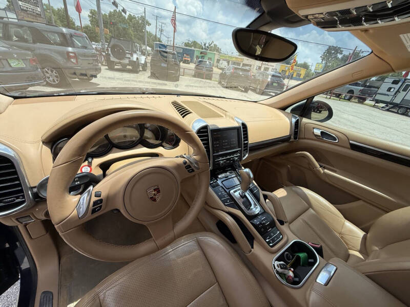 2011 Porsche Cayenne S