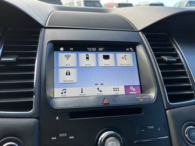 2019 Ford Taurus SEL